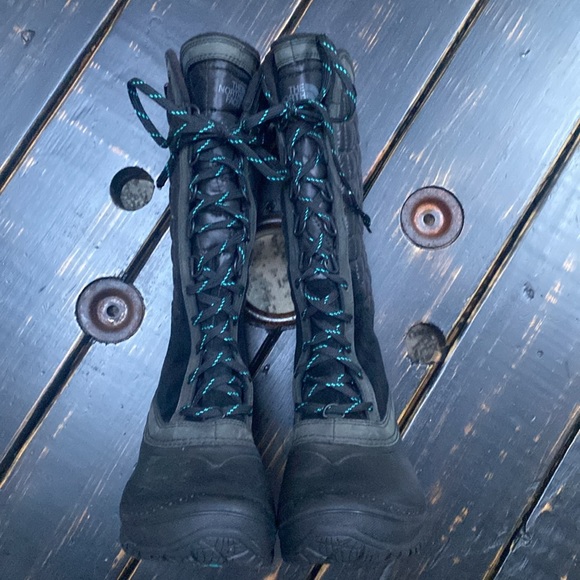 THE NORTH FACE Women's ThermoBall Waterproof Utility Boots Size 7 - Picture 7 of 13